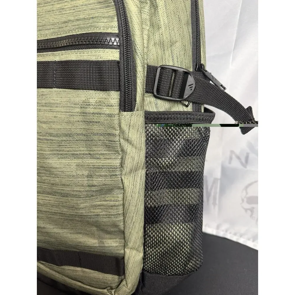 Adidas Core Advantage 4 Backpack Two Tone Tent Green/Black NWT MSRP $70